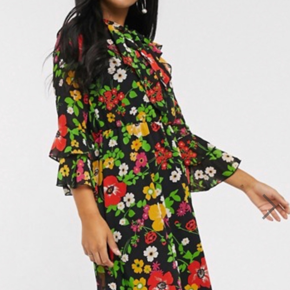 Twisted Wonder Midi dress psychedelic print NWT